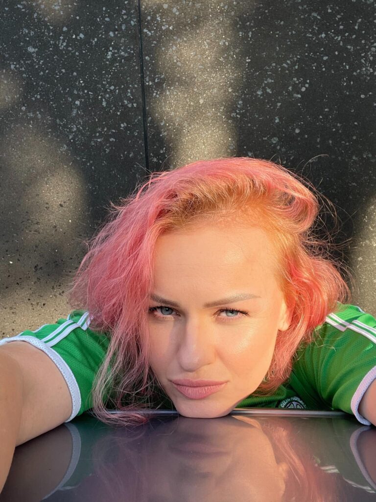 Anna Pocenta Pocen7a coach joga kundalini dj